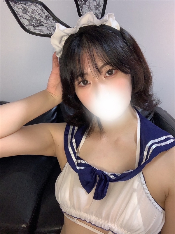 るり