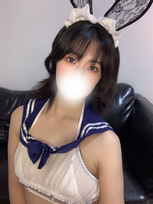 るり